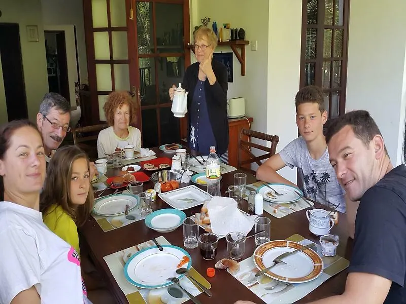 קנדי River Side Homestay Apartment סרי לנקה